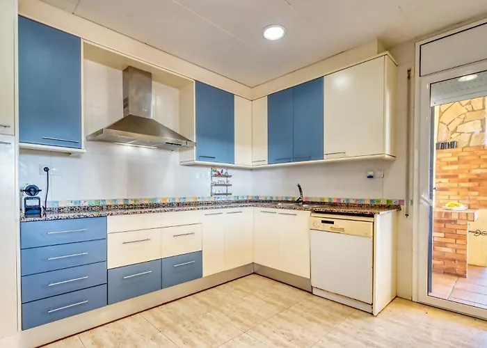 Вилла Costacabana - *